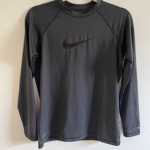 Nike black Dry-fit long sleeve 🖤